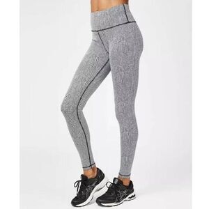 Sweaty Betty Flatter Me Jacquard Workout Leggings Black White Croc Size L Gym